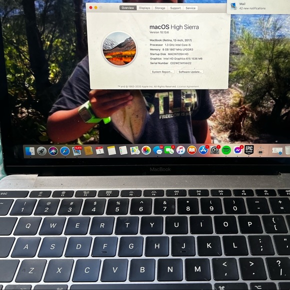 MacBook !!